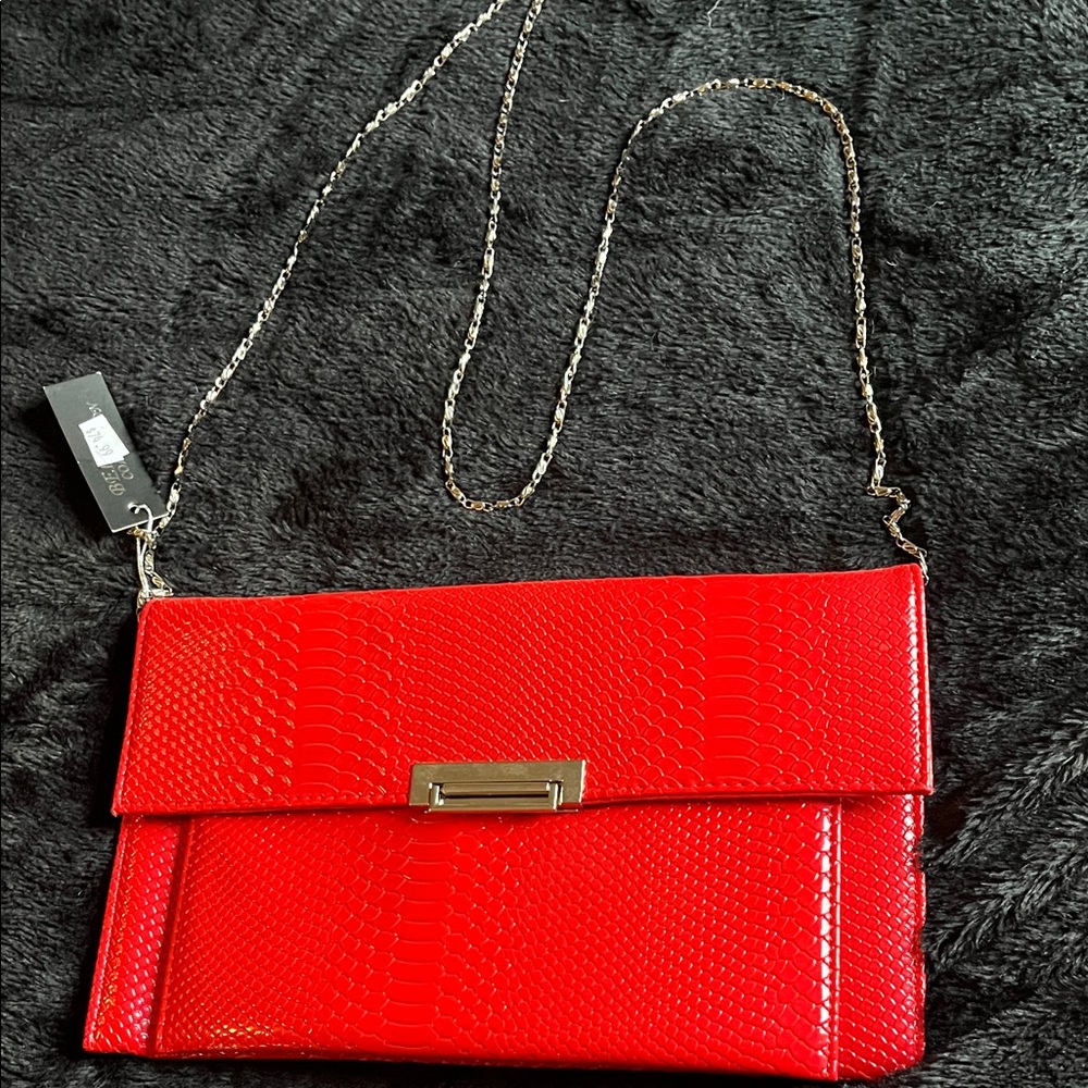 Red Designer Chain Shoulder Bag